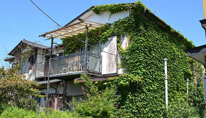あきらめずにご相談を!再建築不可・事故物件など、訳あり物件や売れにくい農地も対応します